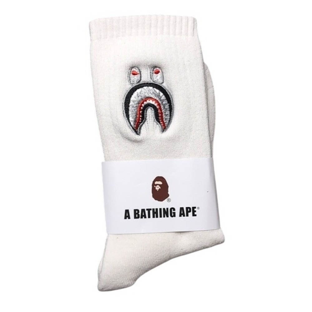 Bape‎ Crew Socks Embroidered Shark Head Mens Womens Unisex Size 9-11 Off White